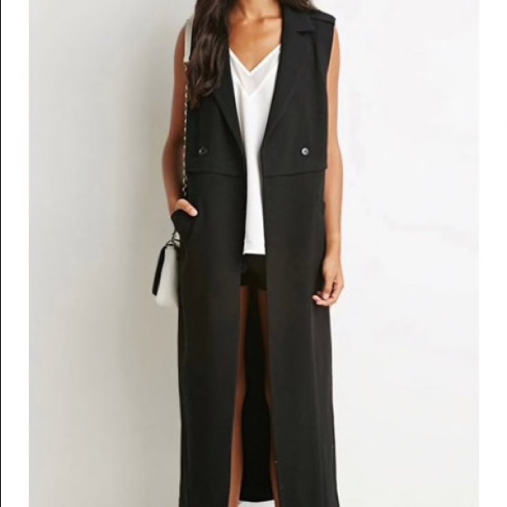 Sleeveless Trench Coat